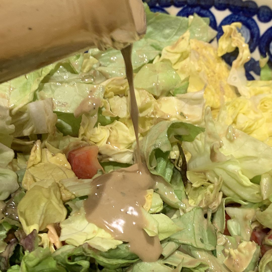 Salat-Dressing mit Mandelmus