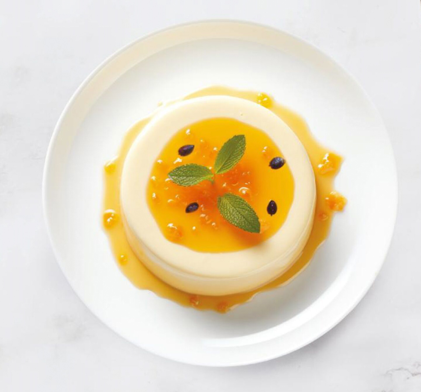 Panna Cotta mit Mango & Passionsfrucht